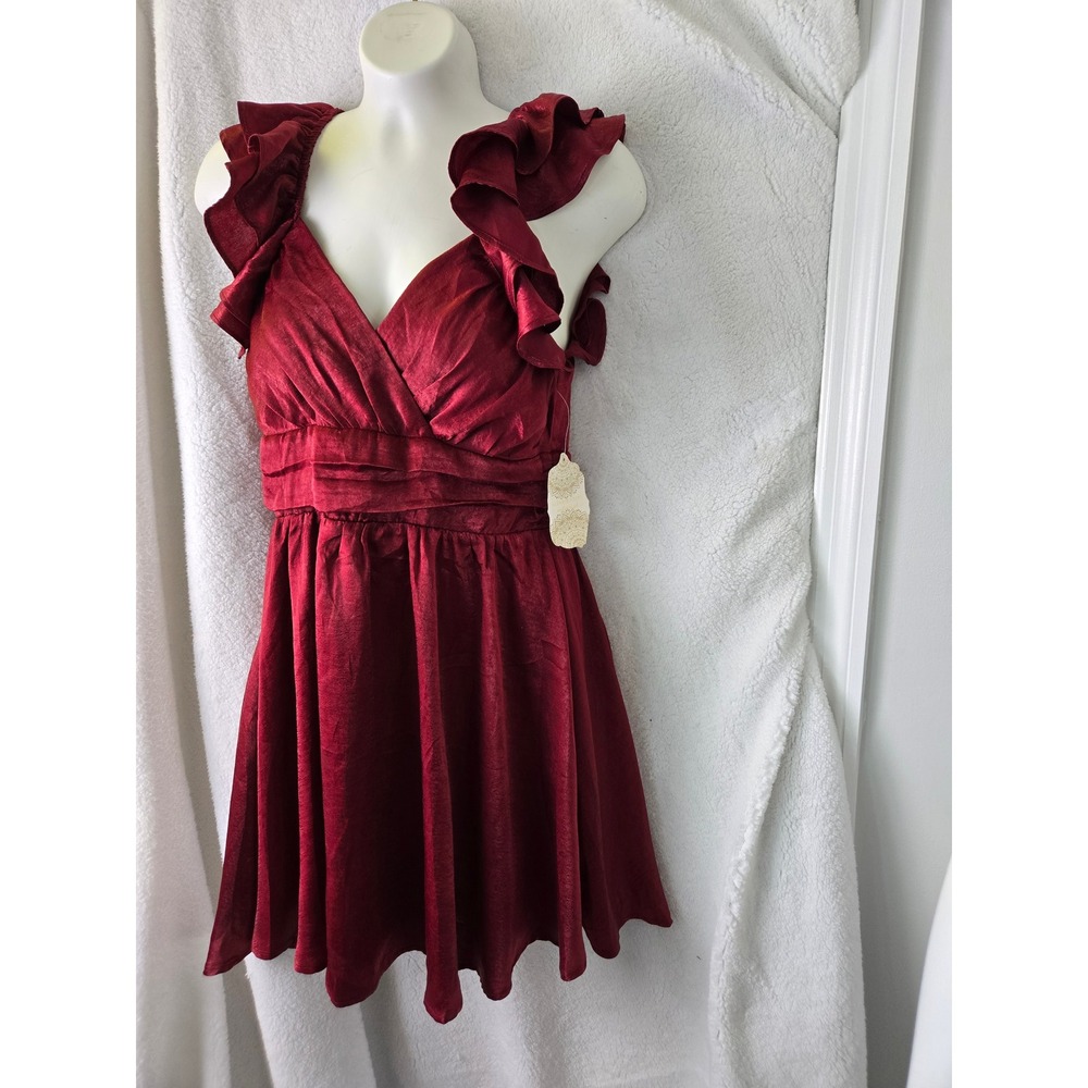 Altar'd State Burgundy Ruffle Strap Satin Mini Dress V-Neck‎ Ruched Waist Medium